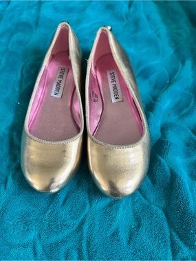 Steve Madden Metallic Gold Ballet Flats with Pink Lining